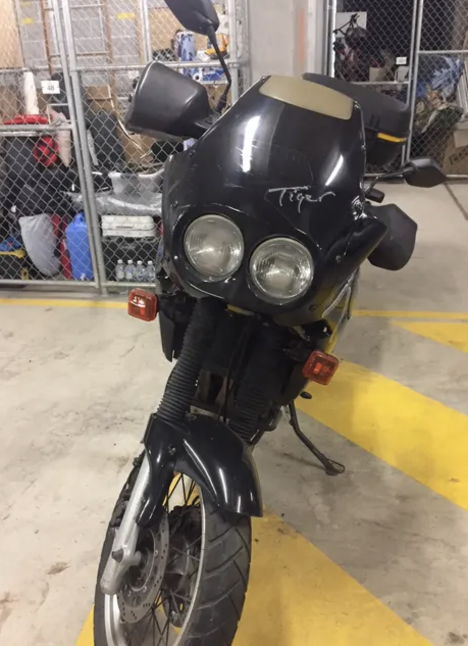 1998 TRIUMPH TIGER 900 DUAL SPORTS