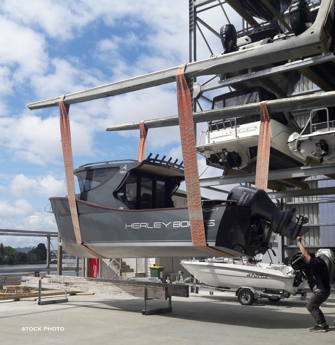 2024 HERLEY COMMANDER SPORT FISHER