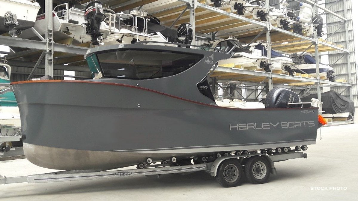 2024 HERLEY COMMANDER SPORT FISHER