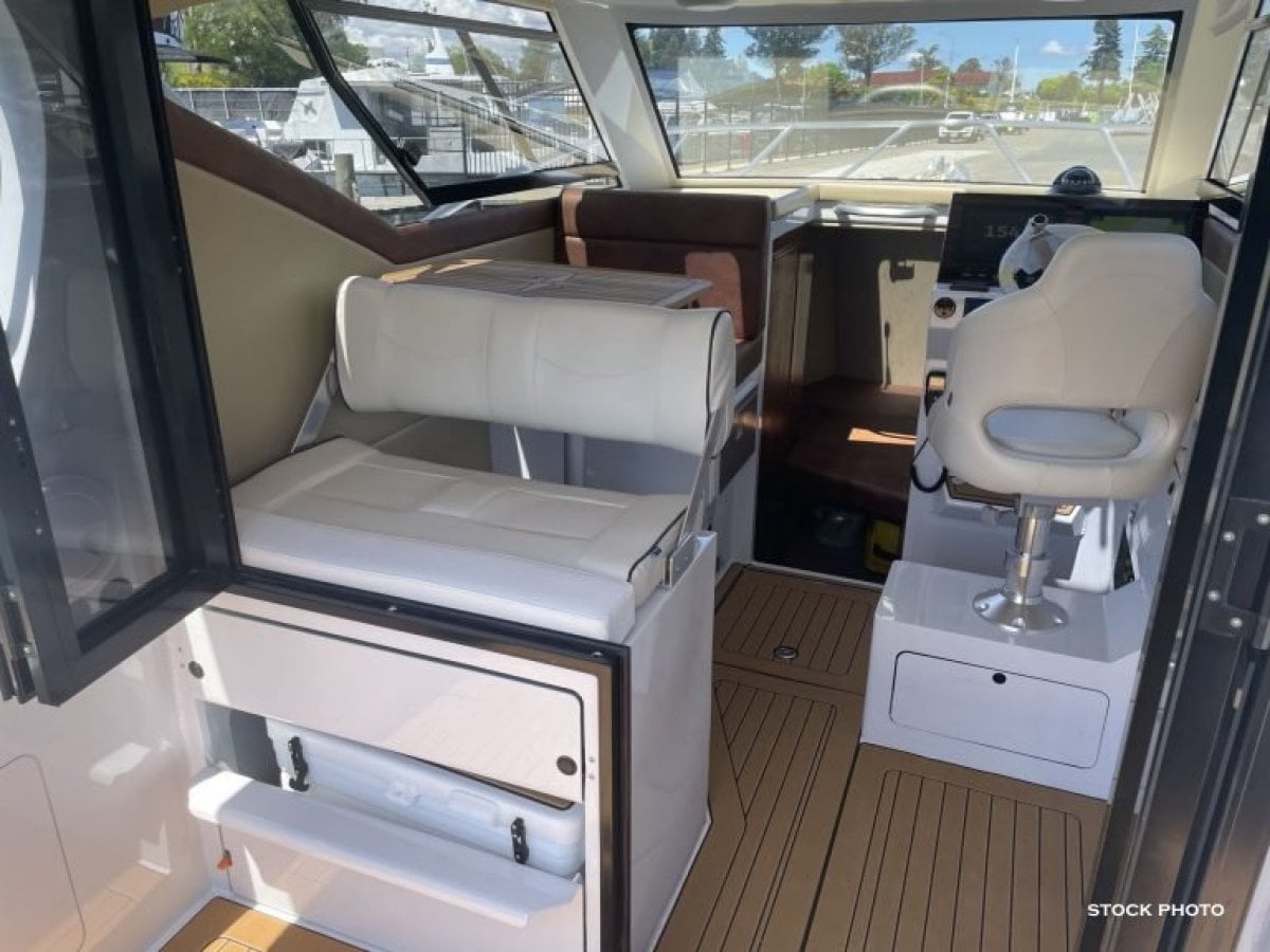 HERLEY ELITE 8 CAPTAIN CRUISER