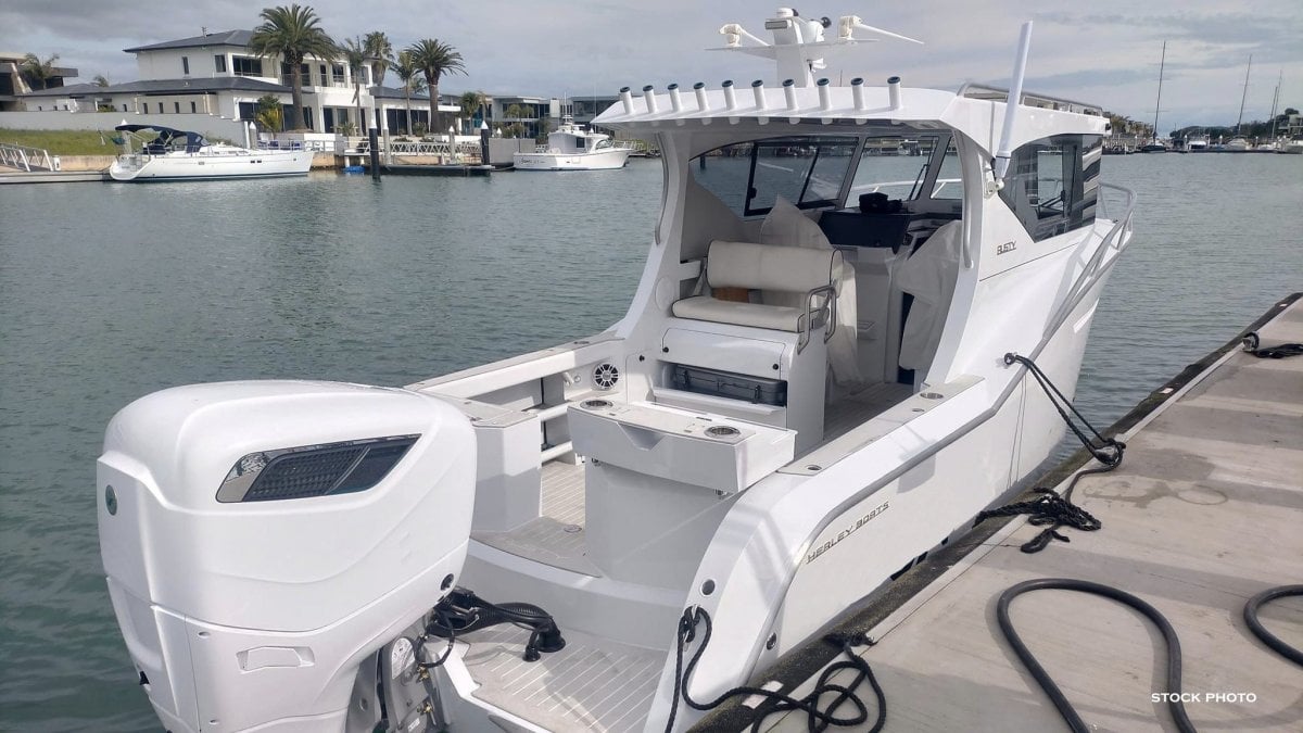 HERLEY ELITE 8 CAPTAIN CRUISER