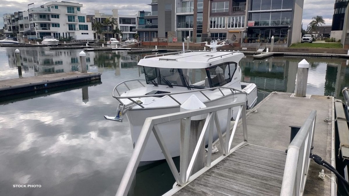 HERLEY ELITE 8 CAPTAIN CRUISER