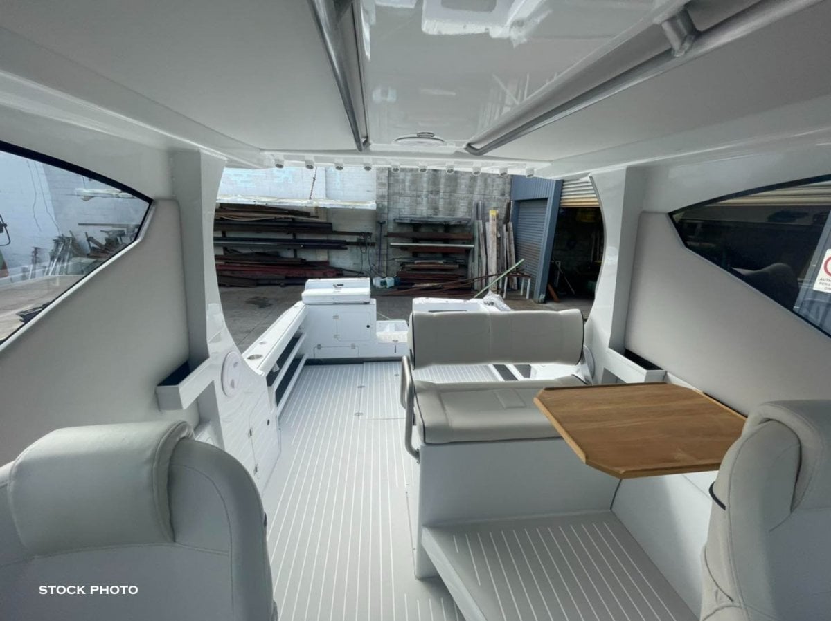 HERLEY ELITE 8 CAPTAIN CRUISER