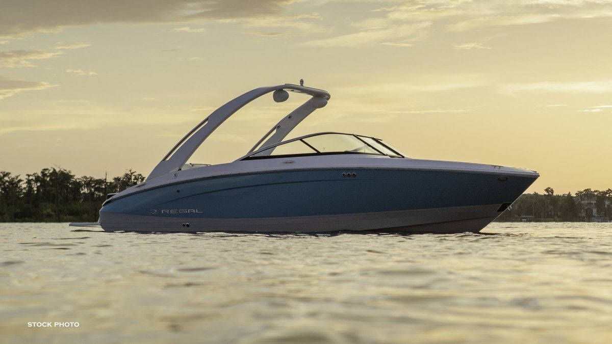 REGAL LS4 BOWRIDER