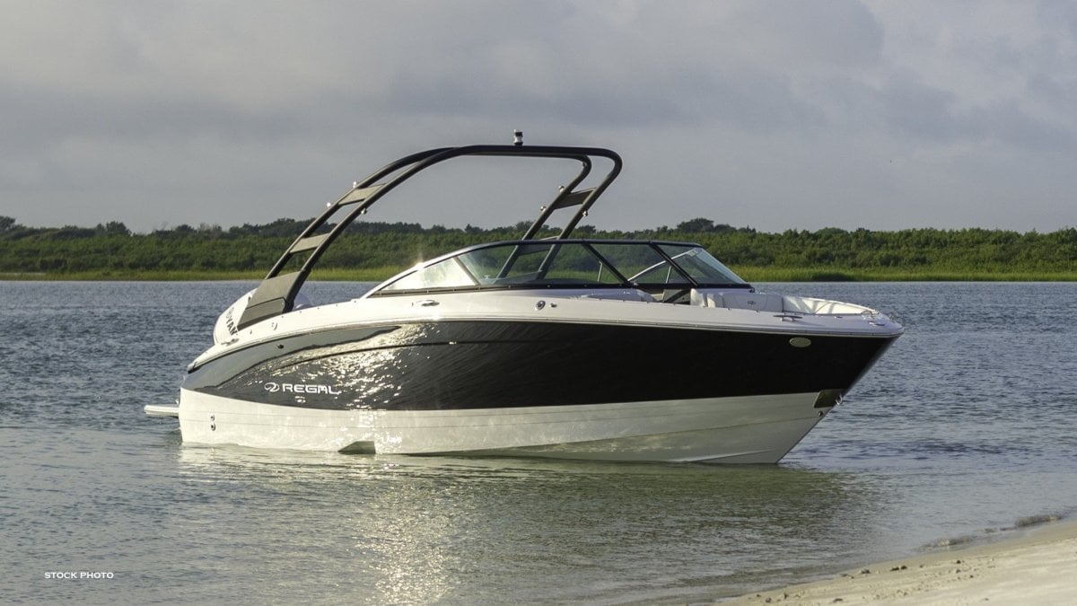 2024 REGAL LX4 BOWRIDER