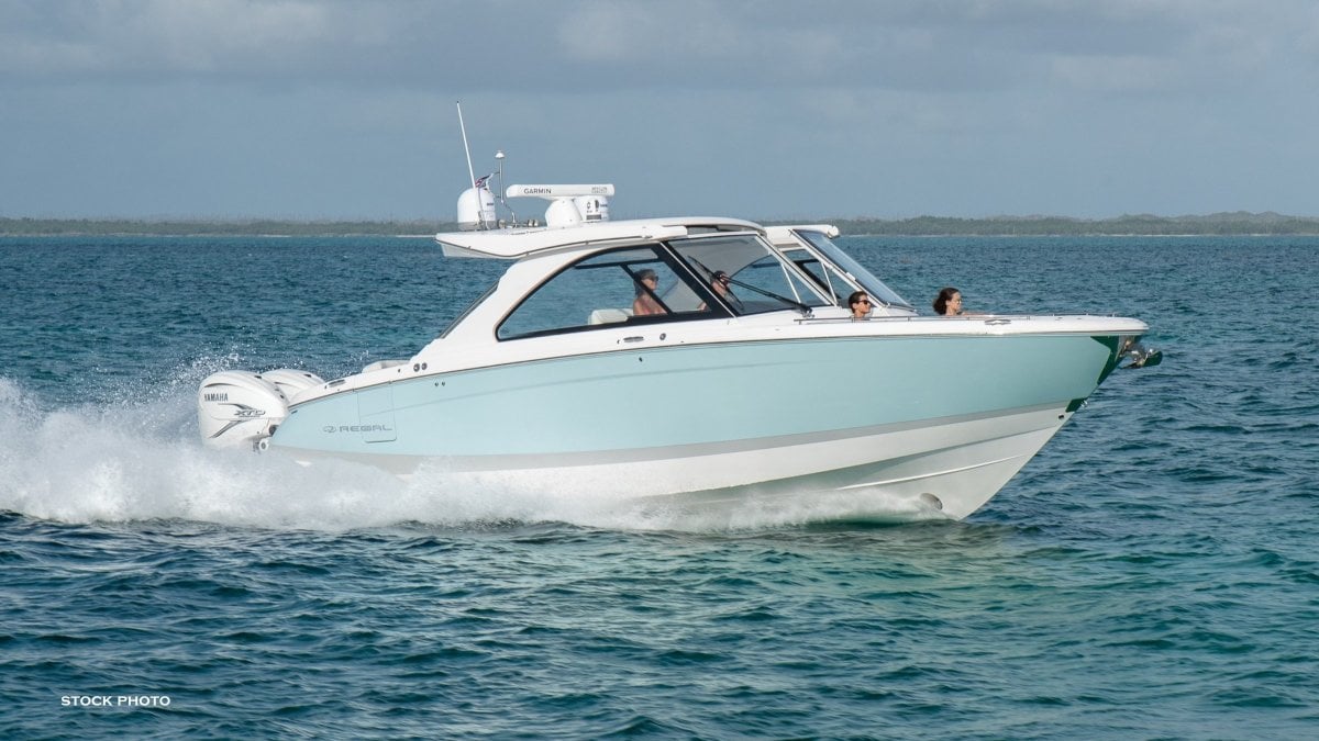 2024 REGAL LX36 BOWRIDER