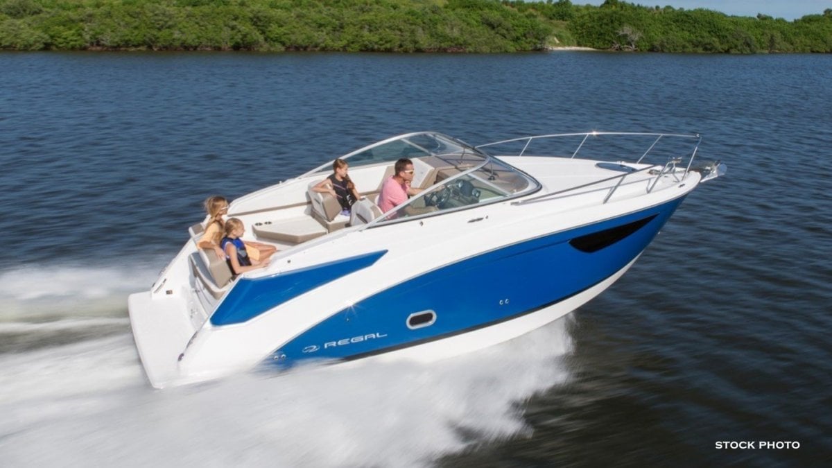 2024 REGAL 26 EXPRESS CRUISER
