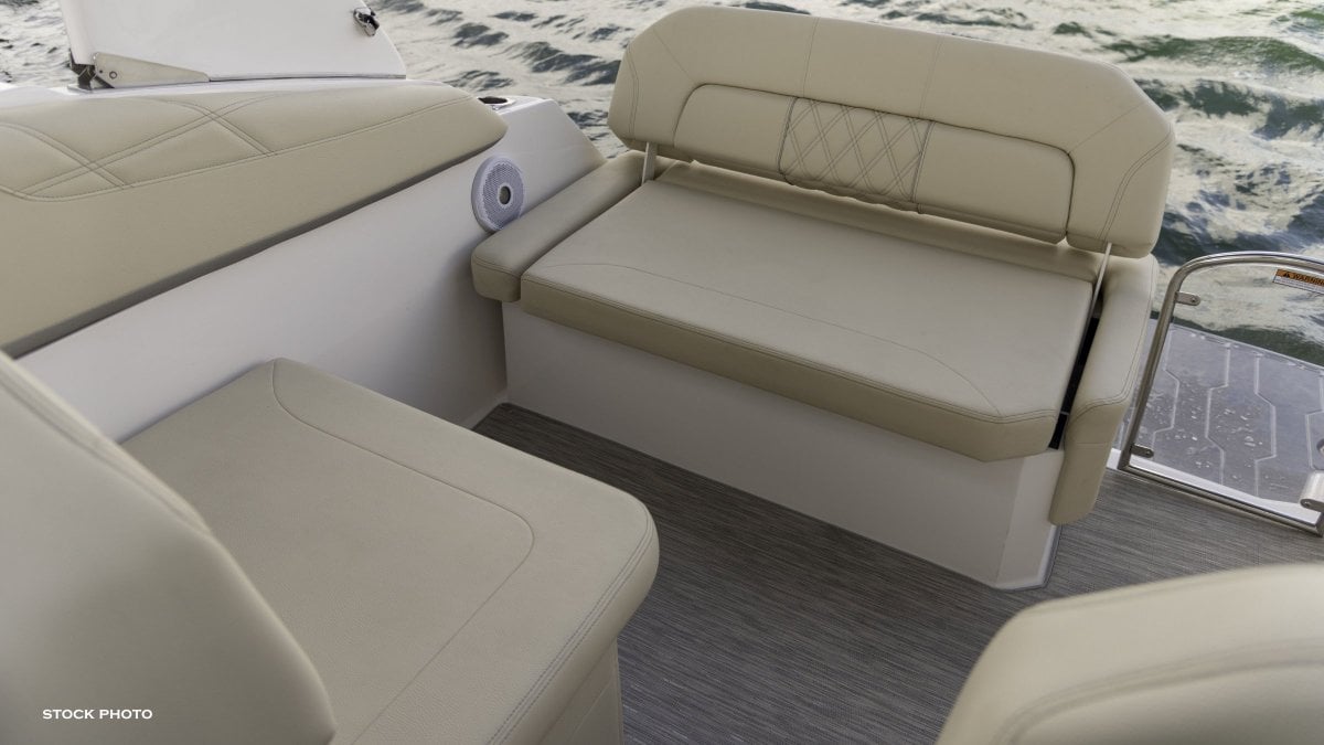 2024 REGAL 26 XO CRUISER