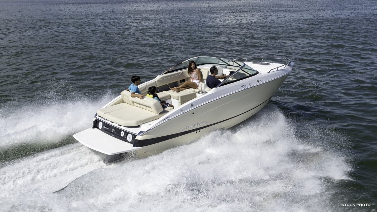 REGAL LS4 BOWRIDER
