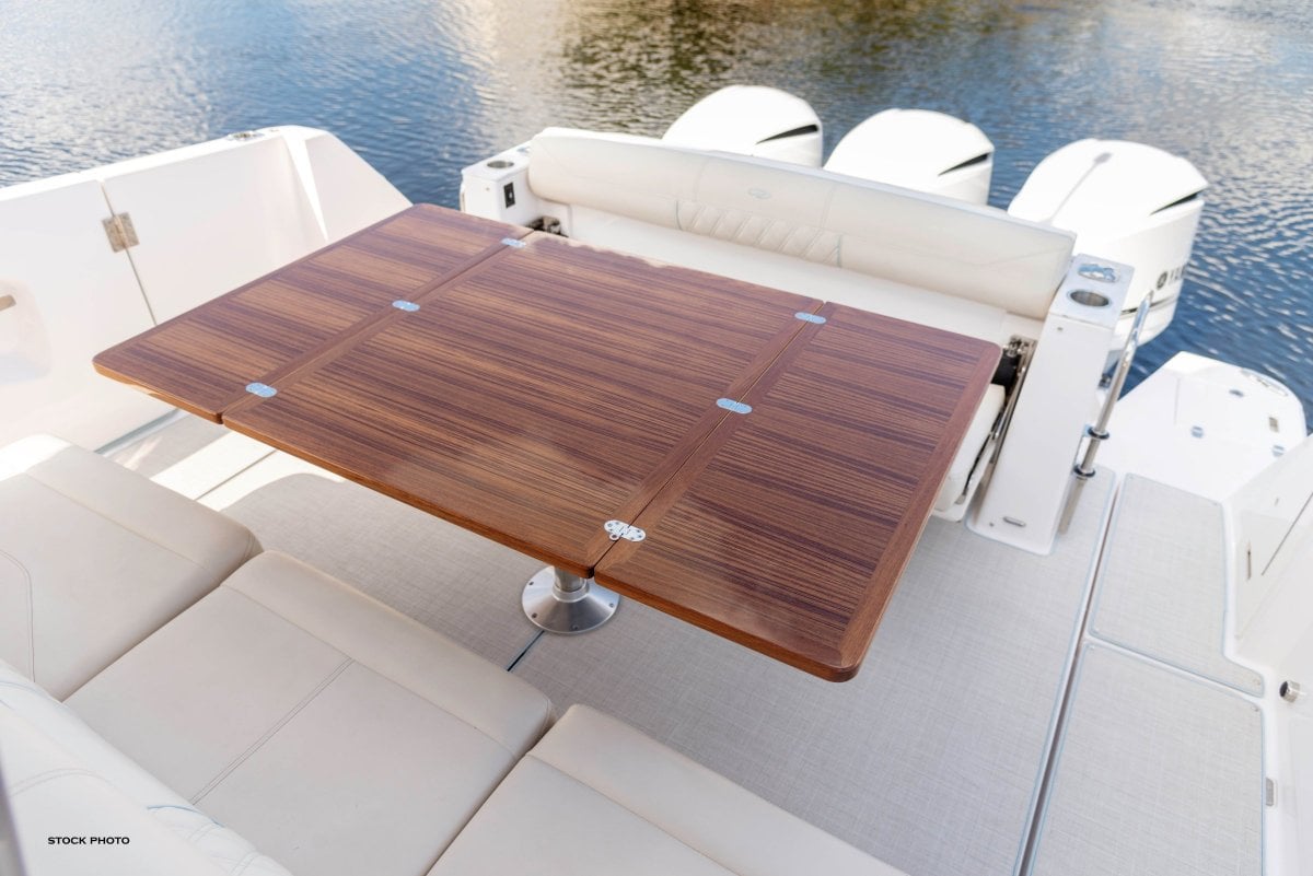 2024 REGAL 38 SAV CRUISER
