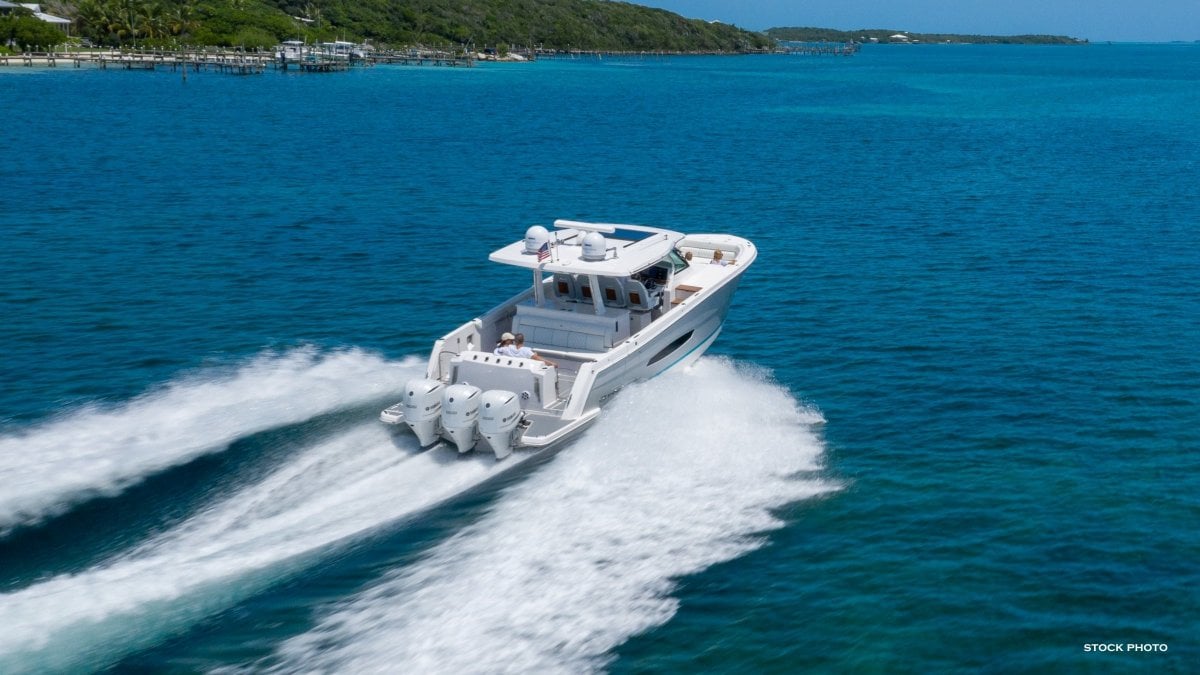 2024 REGAL 38 SAV CRUISER