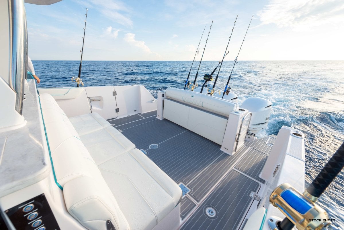 2024 REGAL 38 SAV CRUISER