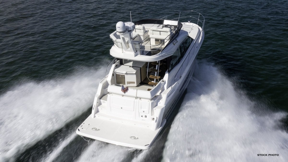 2024 REGAL 38 FLY CRUISER