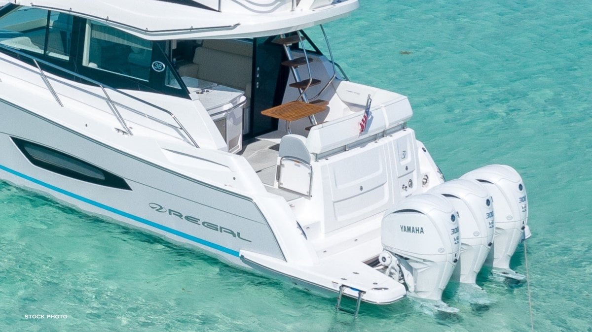 2024 REGAL 38 FXO CRUISER