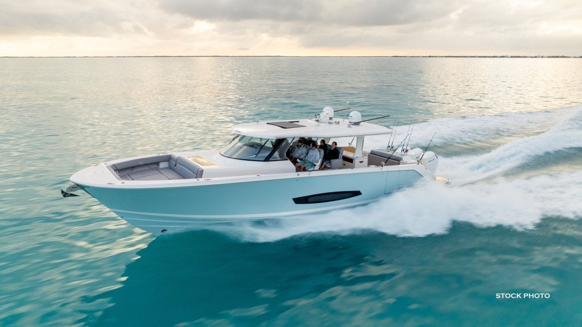 2024 REGAL 50 SAV CRUISER