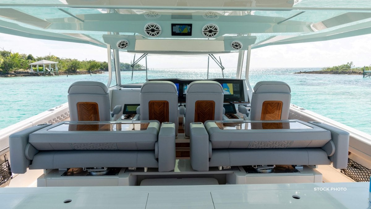 2024 REGAL 50 SAV CRUISER