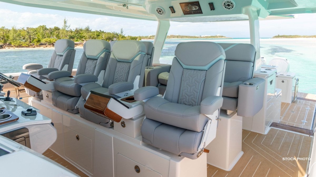 2024 REGAL 50 SAV CRUISER