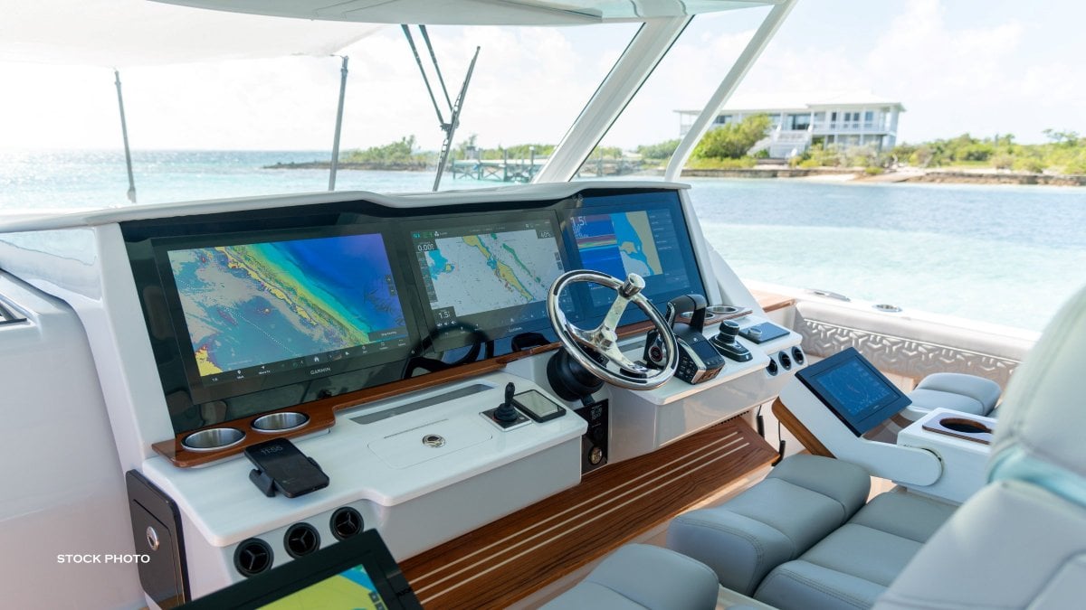 2024 REGAL 50 SAV CRUISER