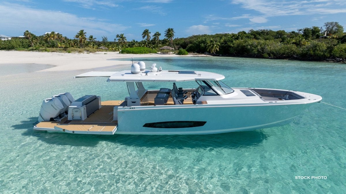 2024 REGAL 50 SAV CRUISER