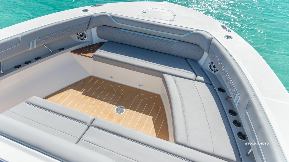 2024 REGAL 50 SAV CRUISER