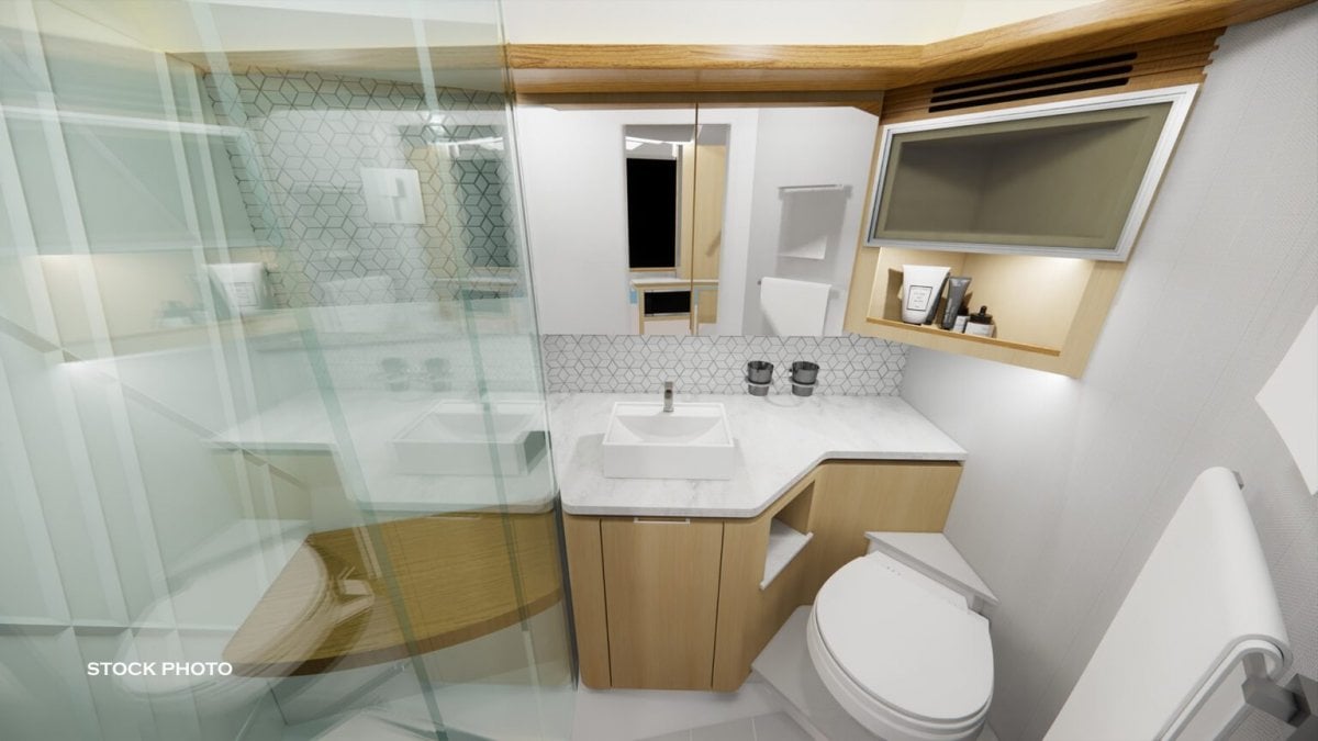2024 REGAL 50 SAV CRUISER