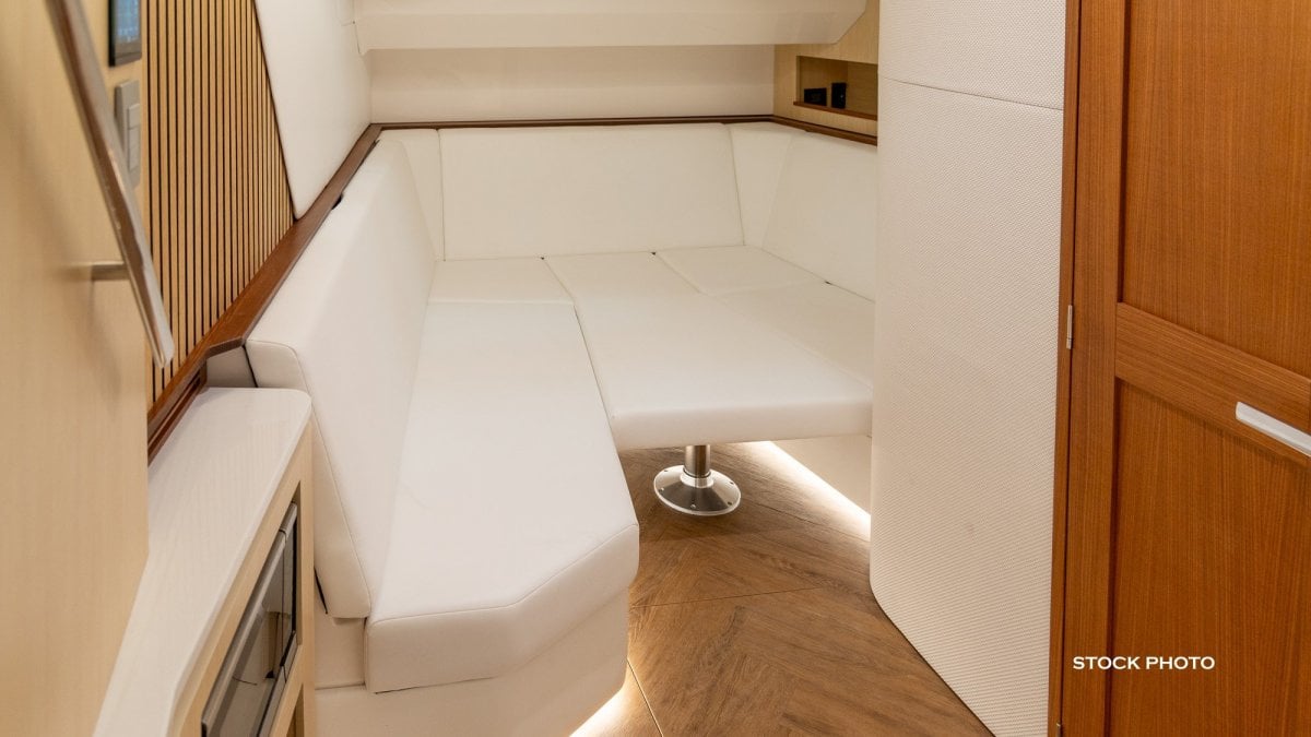 2024 REGAL 50 SAV CRUISER