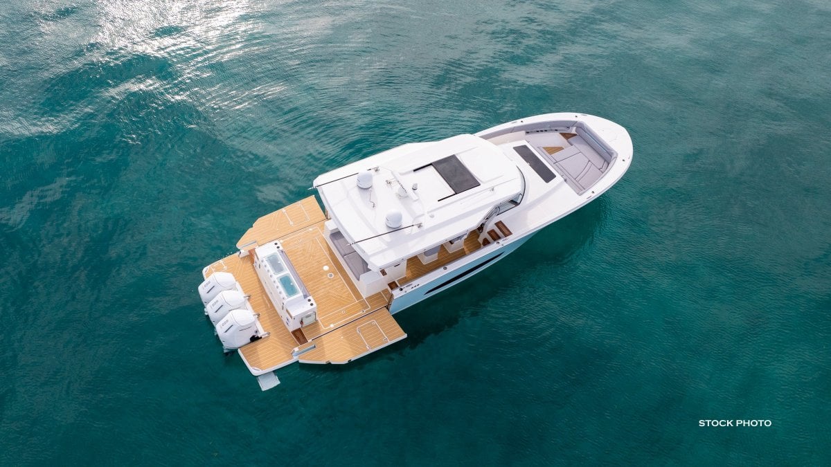 2024 REGAL 50 SAV CRUISER