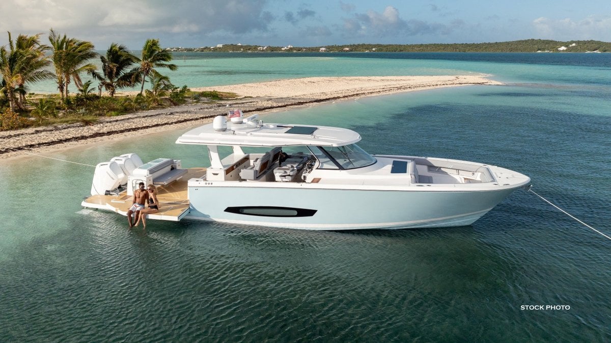 2024 REGAL 50 SAV CRUISER