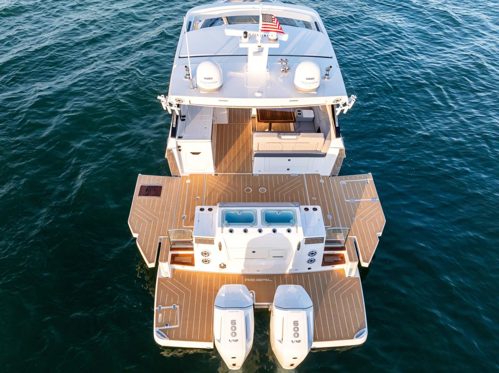 REGAL LX43 - A UNIQUE AND PREMIUM BOATING EXPERIENCE!