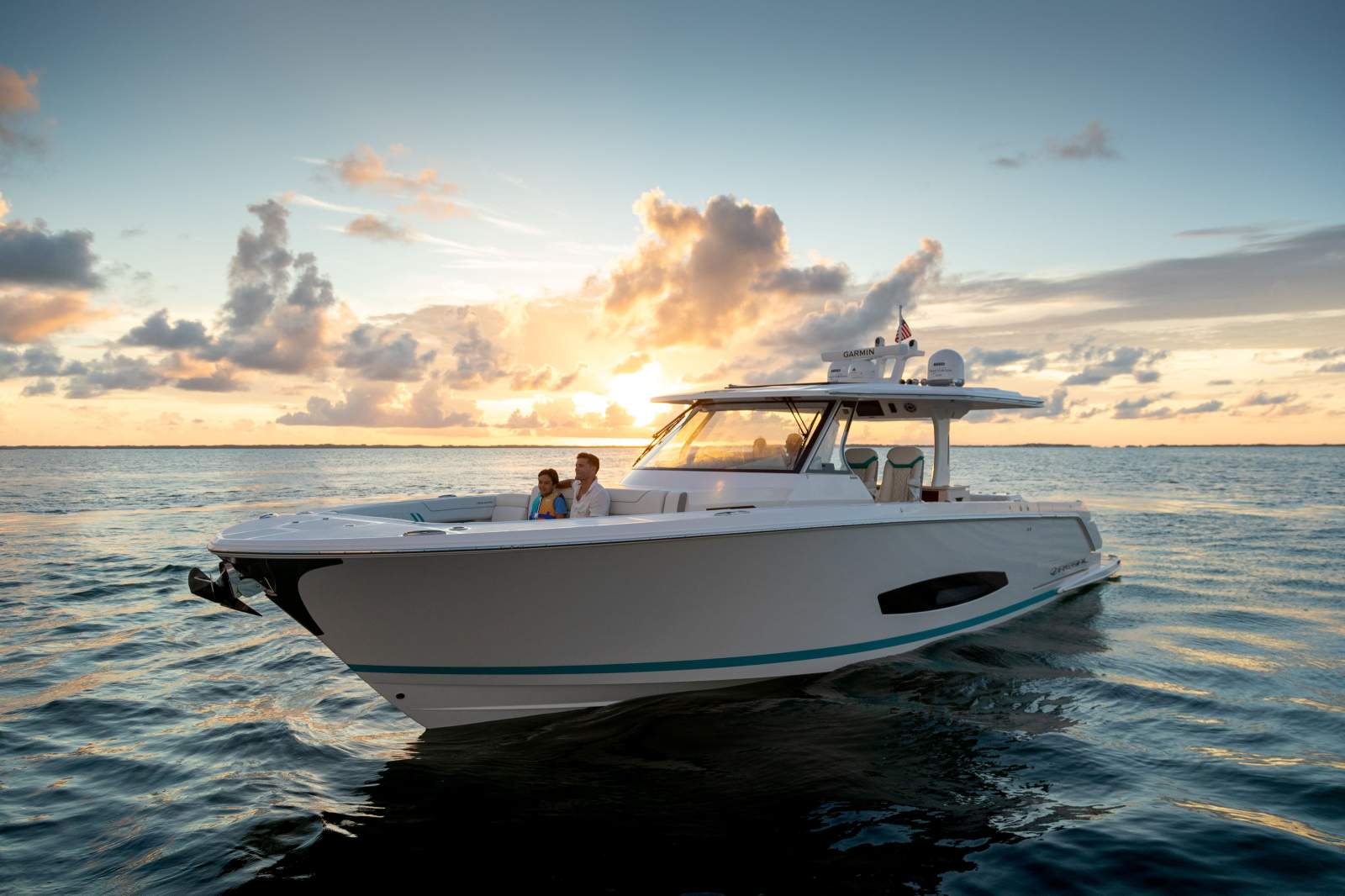 REGAL 43 SAV - LUXURY &AMP; INNOVATION!