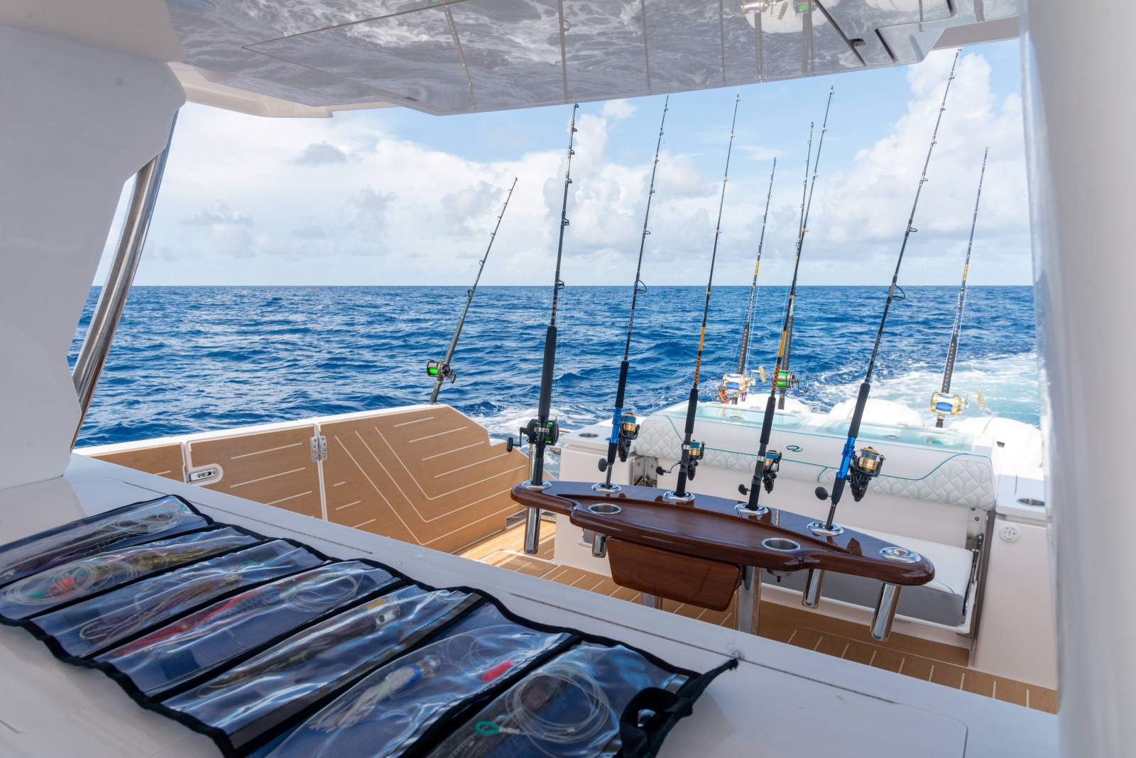 REGAL 43 SAV - LUXURY &AMP; INNOVATION!