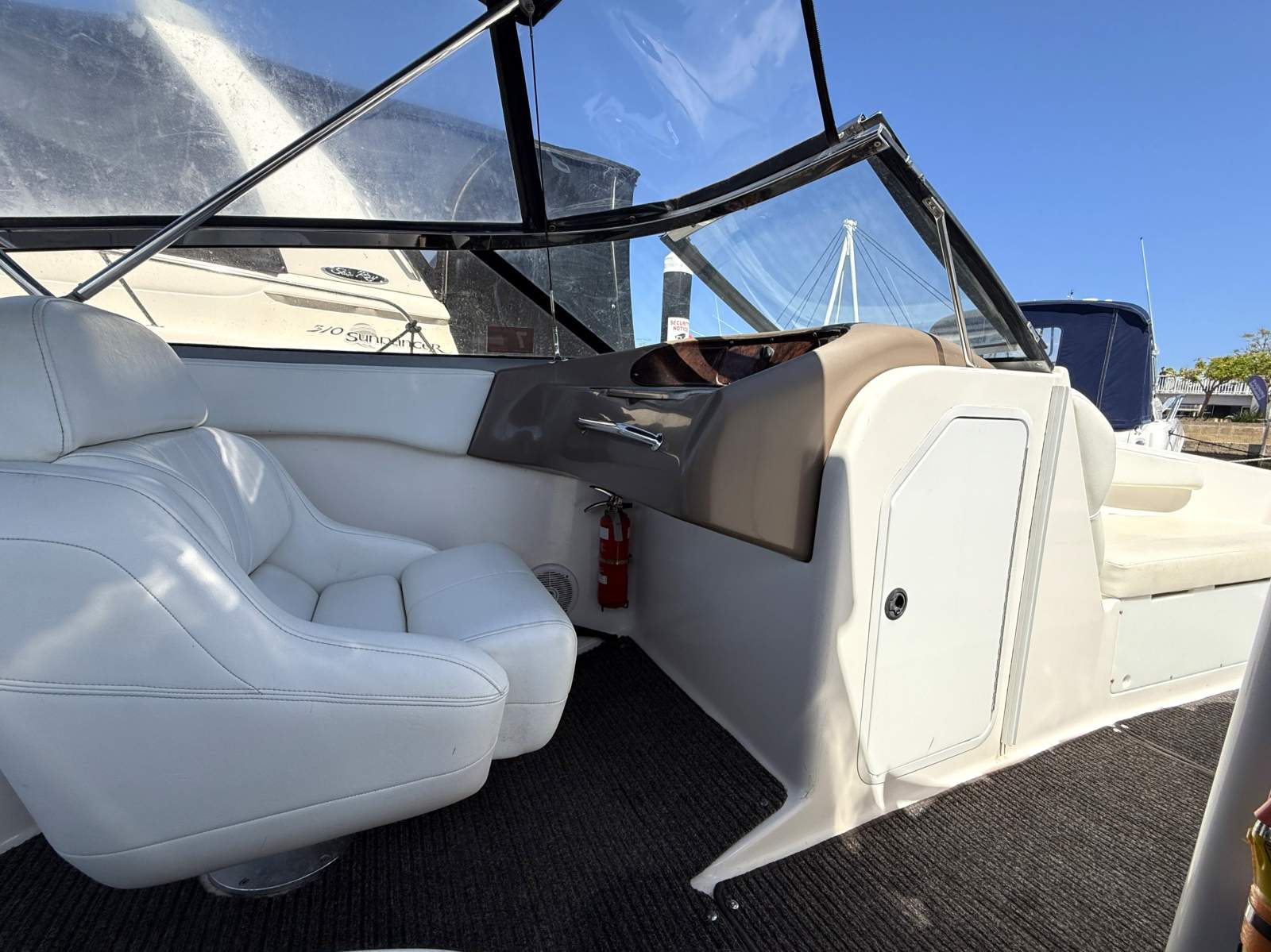 REGAL 2600 BOWRIDER - READY FOR SUMMER FUN!