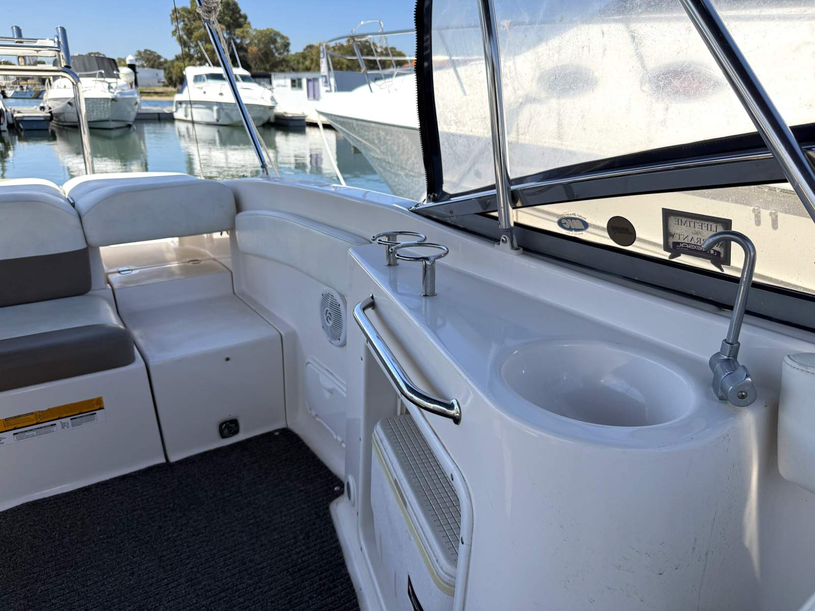 REGAL 2600 BOWRIDER - READY FOR SUMMER FUN!