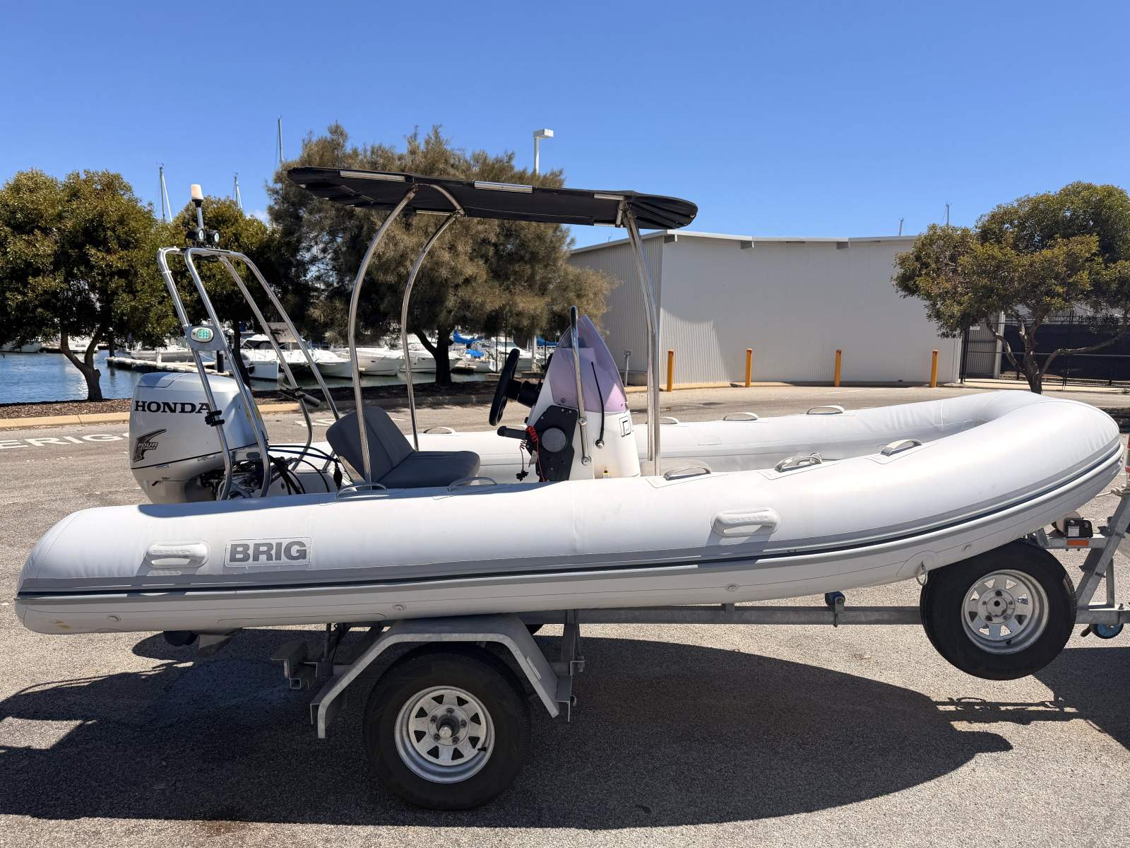 BRIG F450 - INCLUDES TRAILER!
