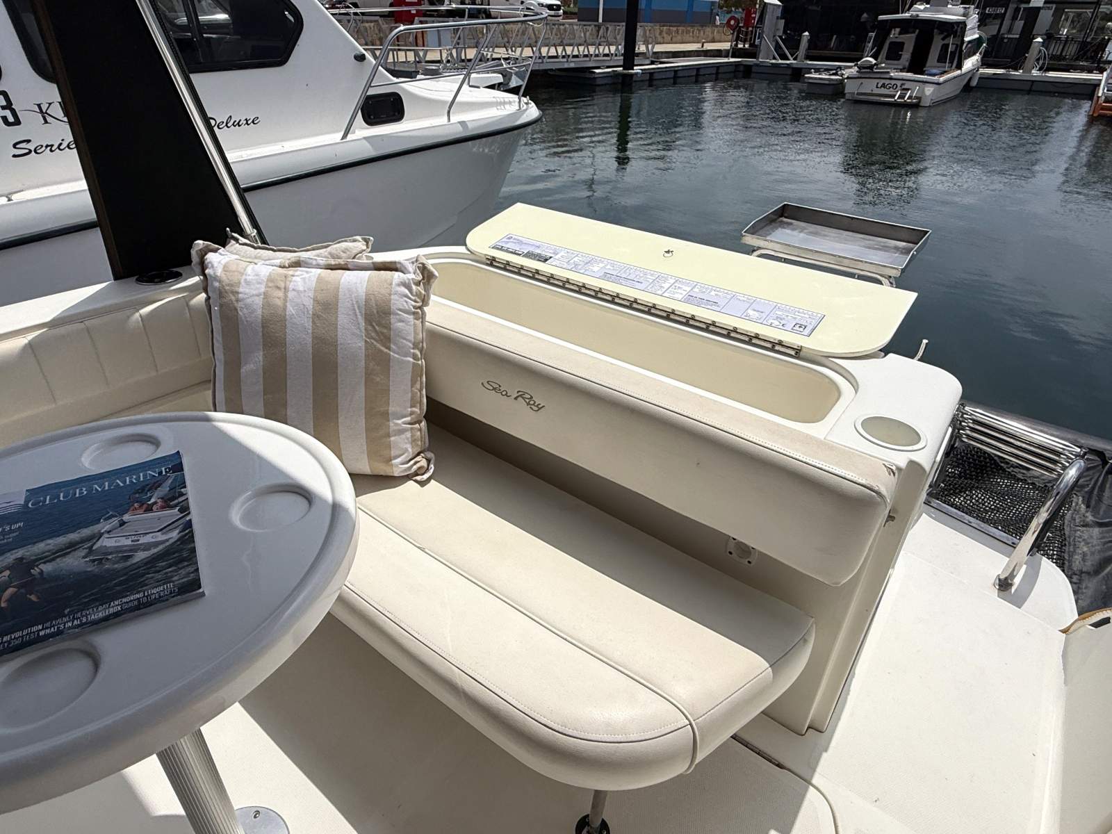 2005 SEA RAY 270 AMBERJACK SPORTS CRUISER