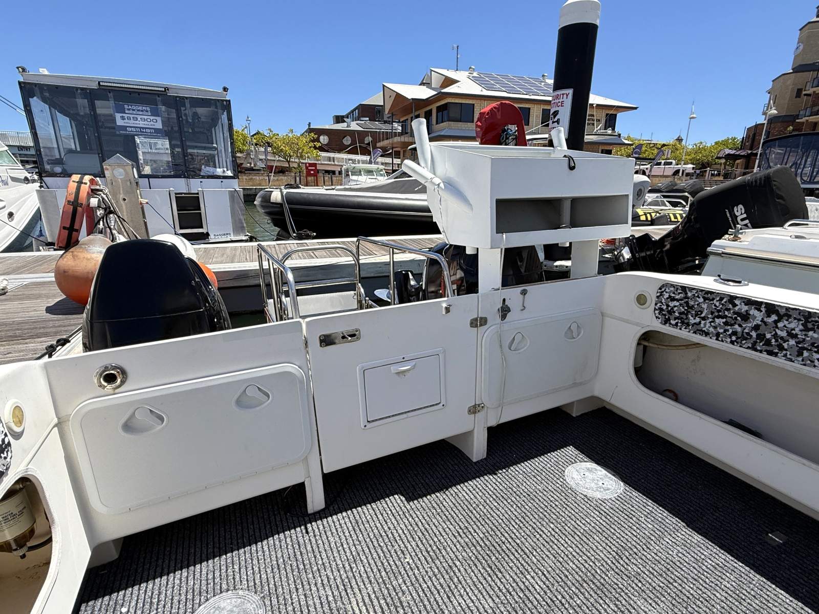 2007 LEISURECAT 8000 SPORT FISHER