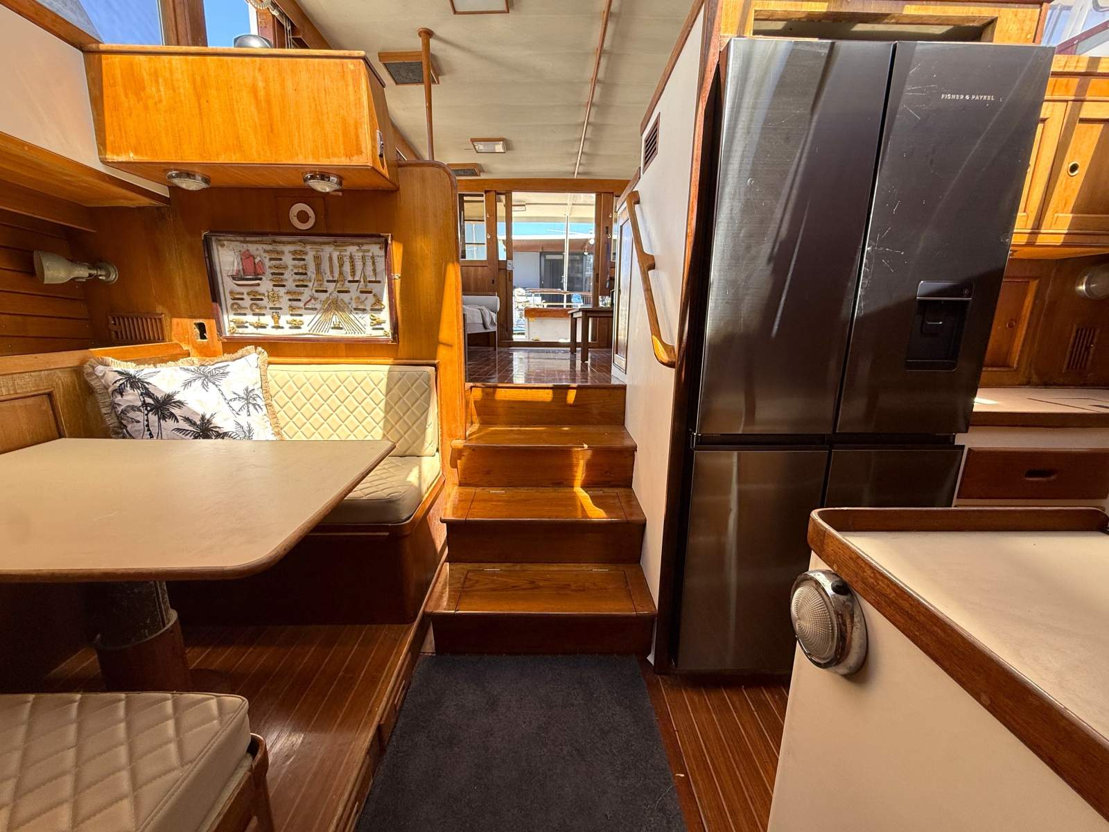 1986 ISLAND GYPSY 44 CRUISER