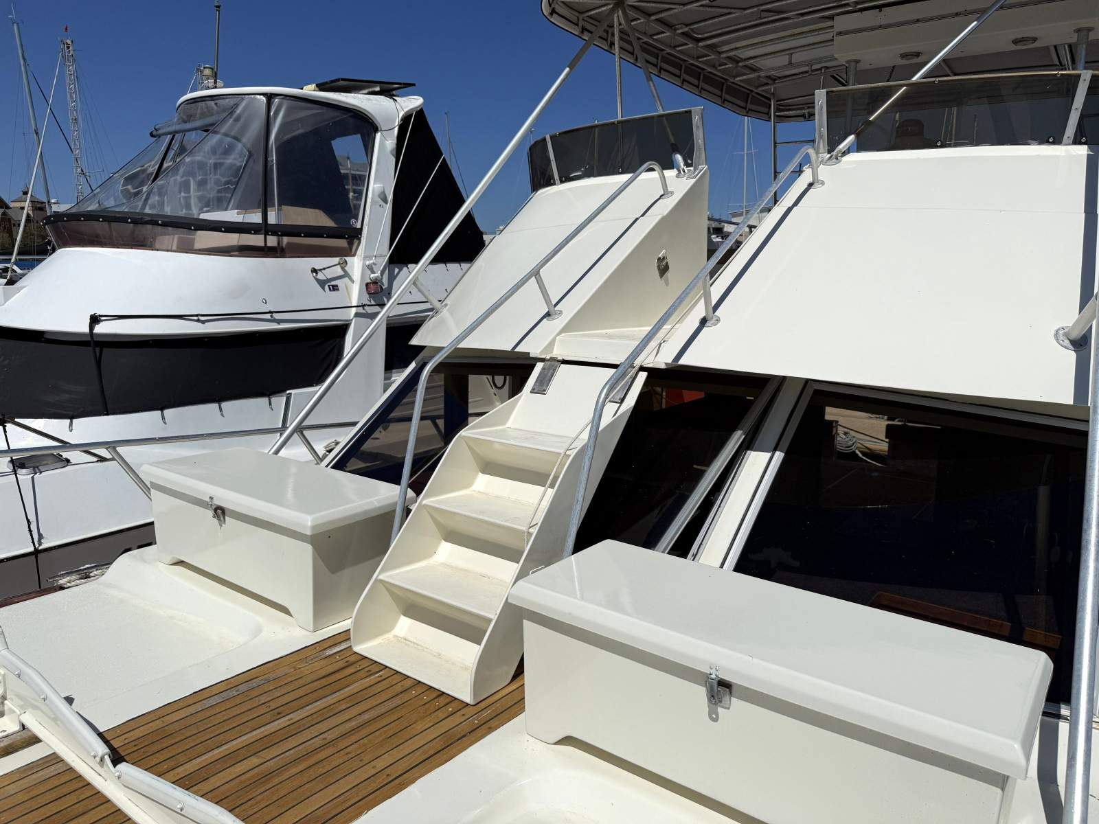 1986 ISLAND GYPSY 44 CRUISER