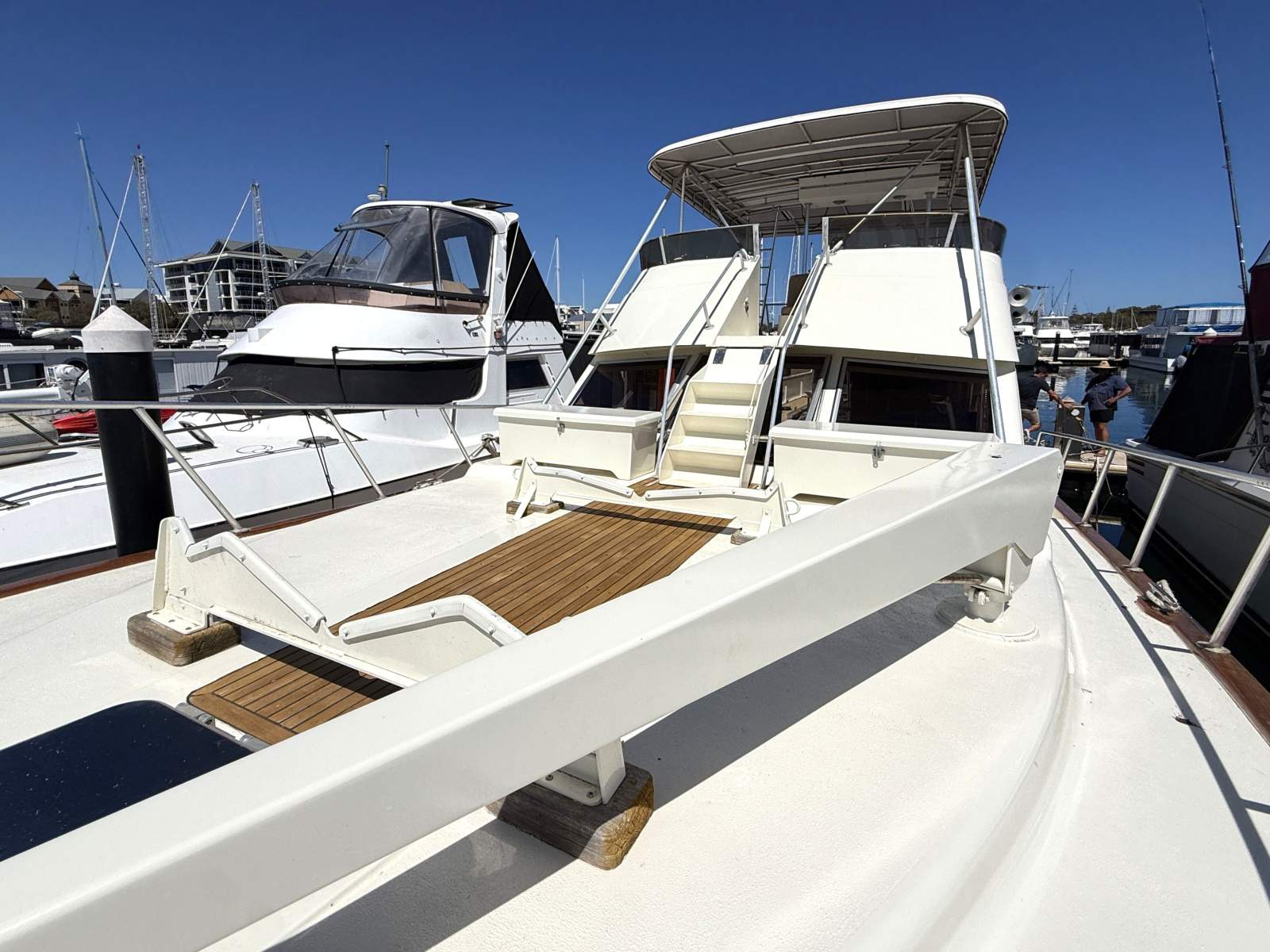 1986 ISLAND GYPSY 44 CRUISER