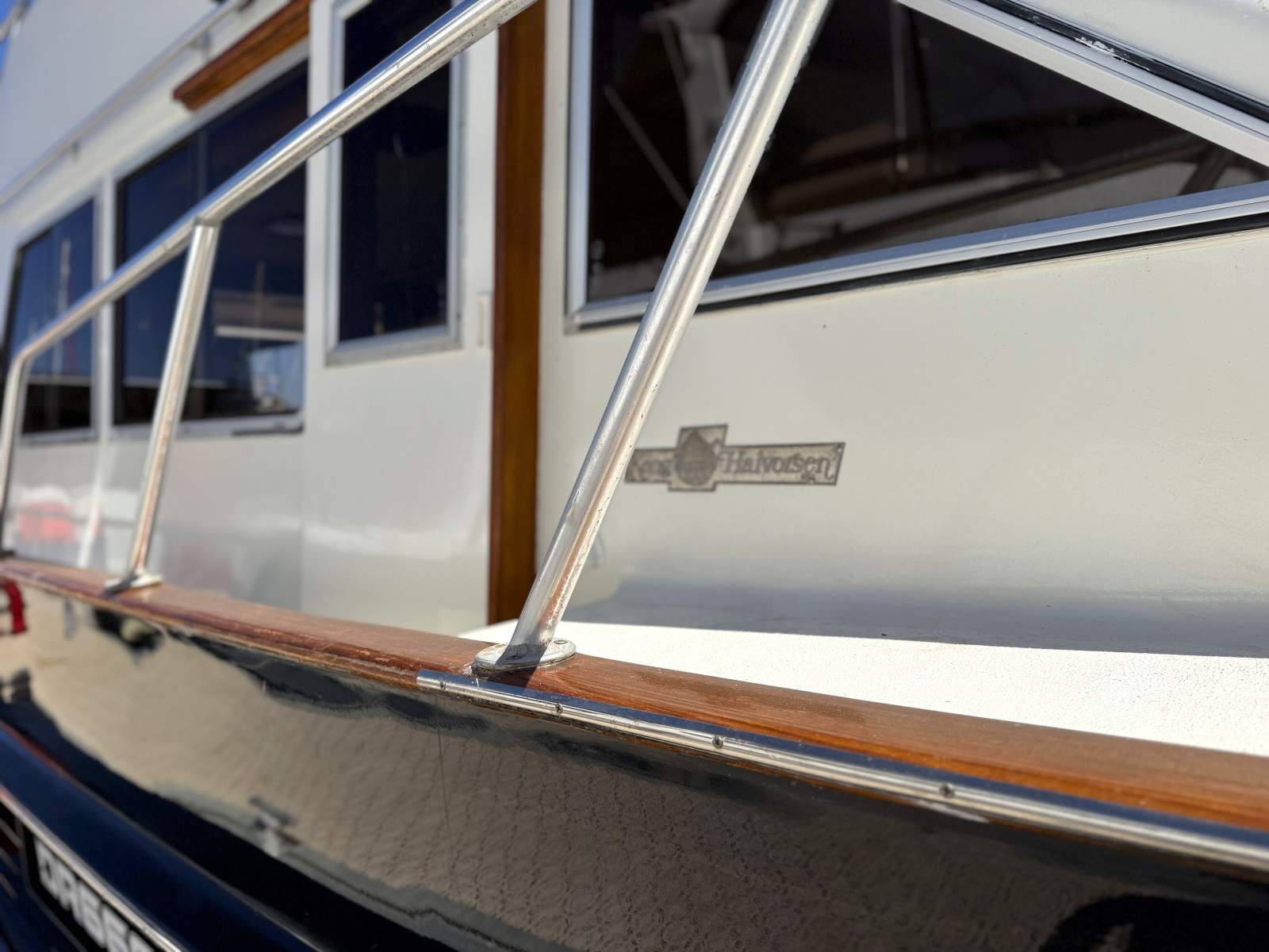 1986 ISLAND GYPSY 44 CRUISER