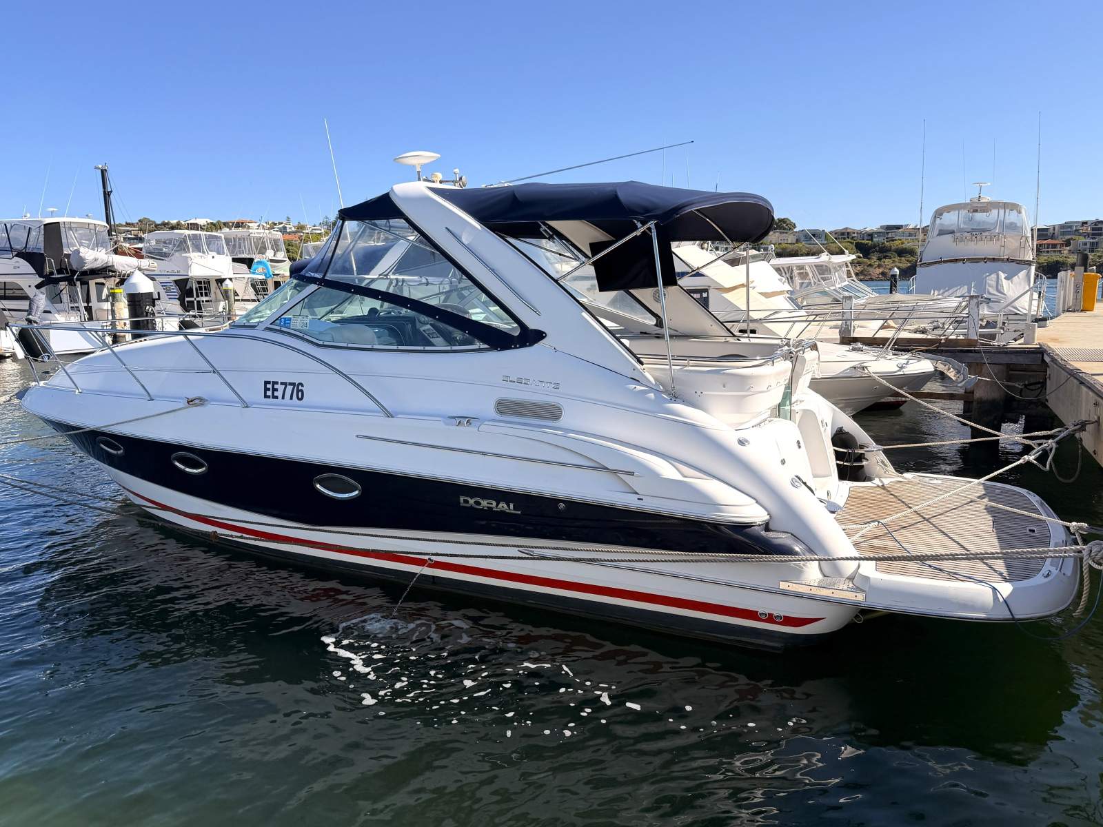 DORAL 270 RUNABOUT