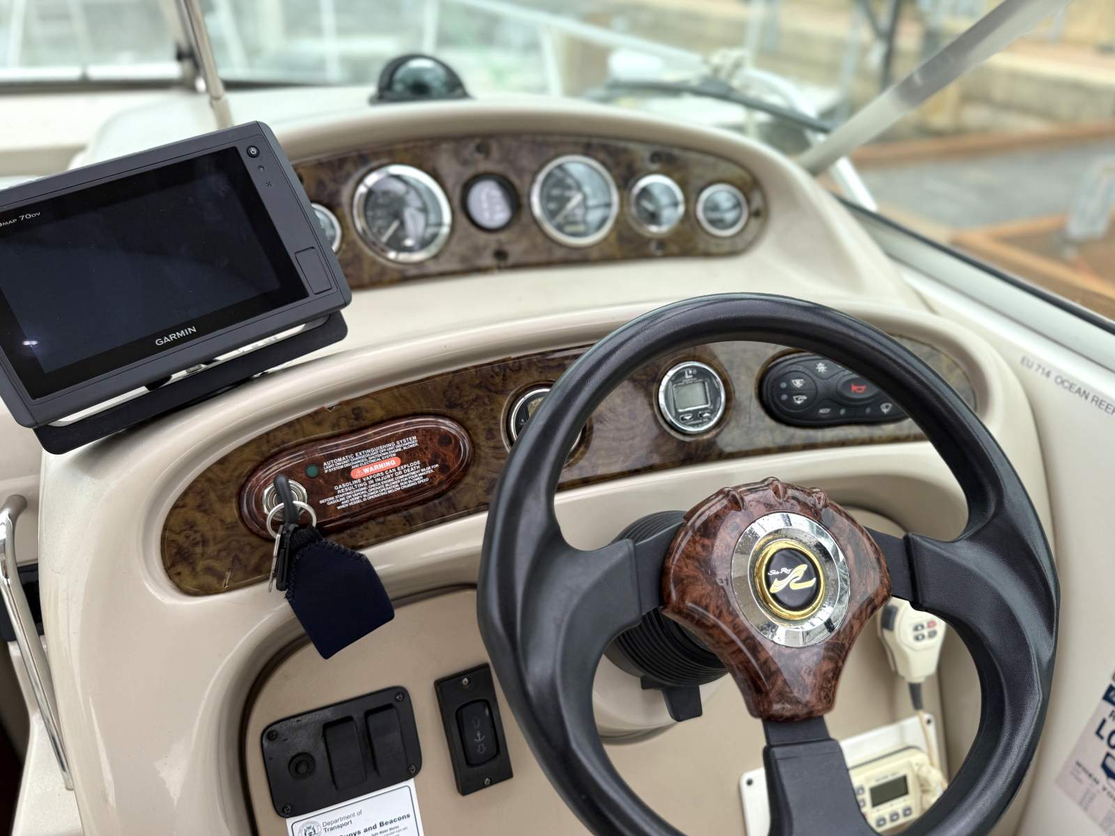 2003 SEA RAY 260 SUNDANCER SPORTS CRUISER
