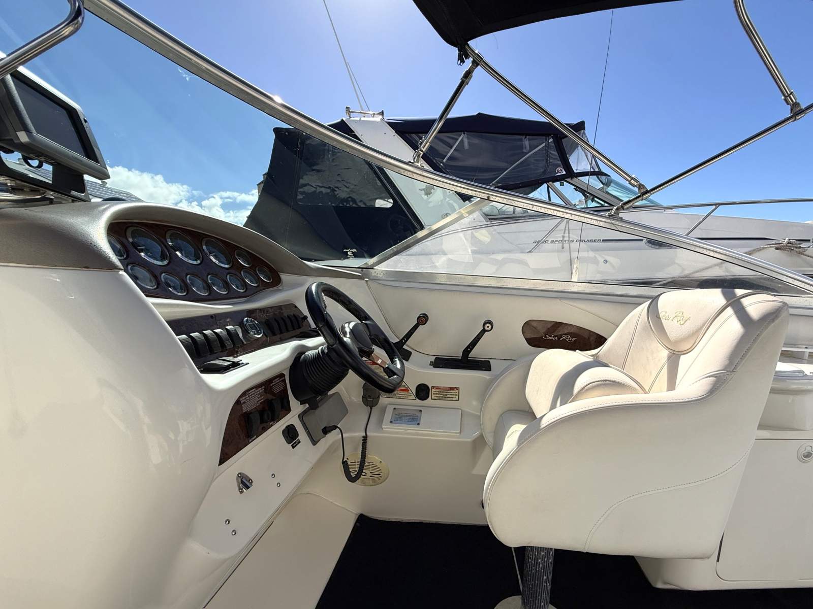 2000 SEA RAY 280 BOWRIDER
