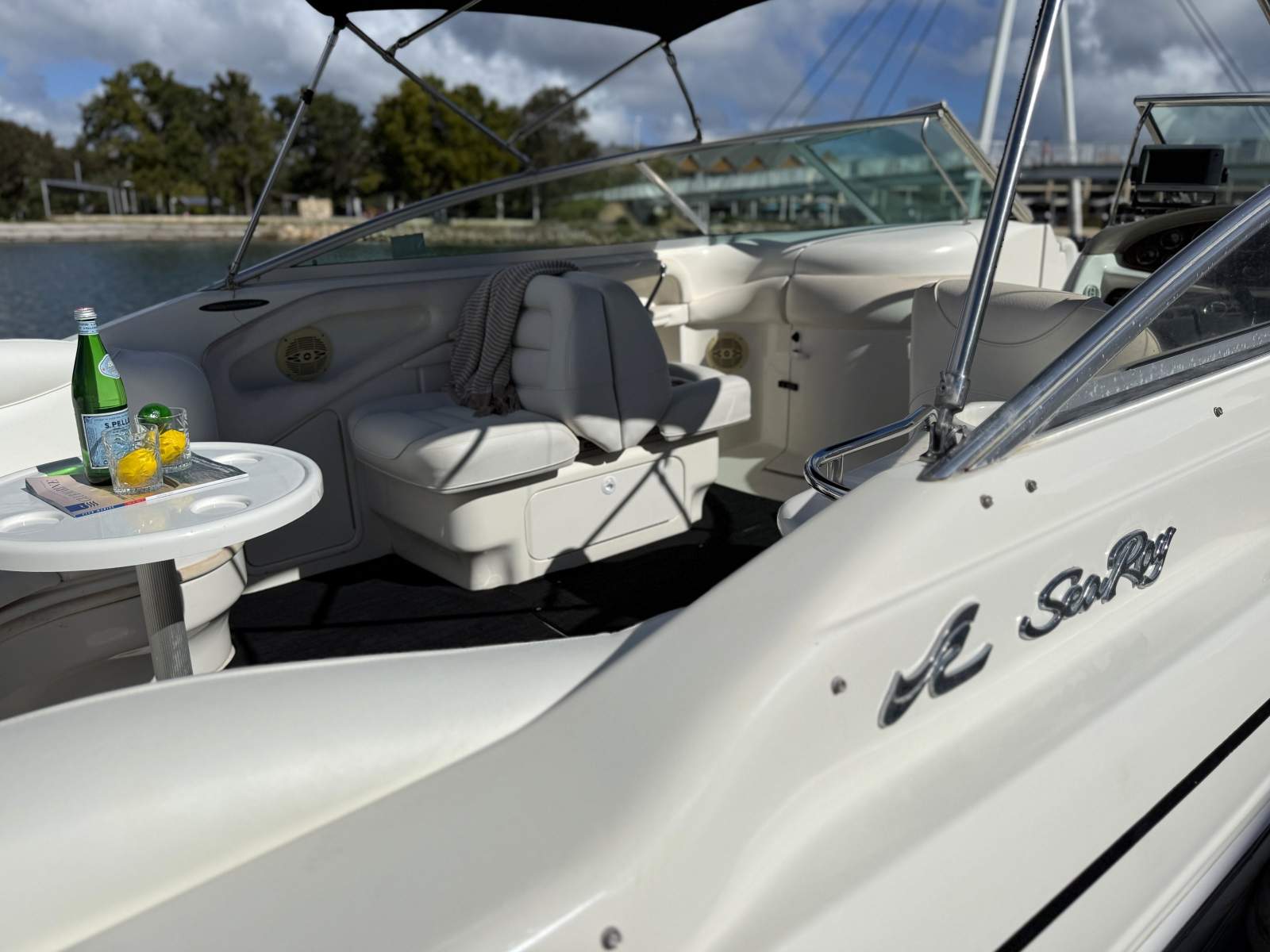2000 SEA RAY 280 BOWRIDER
