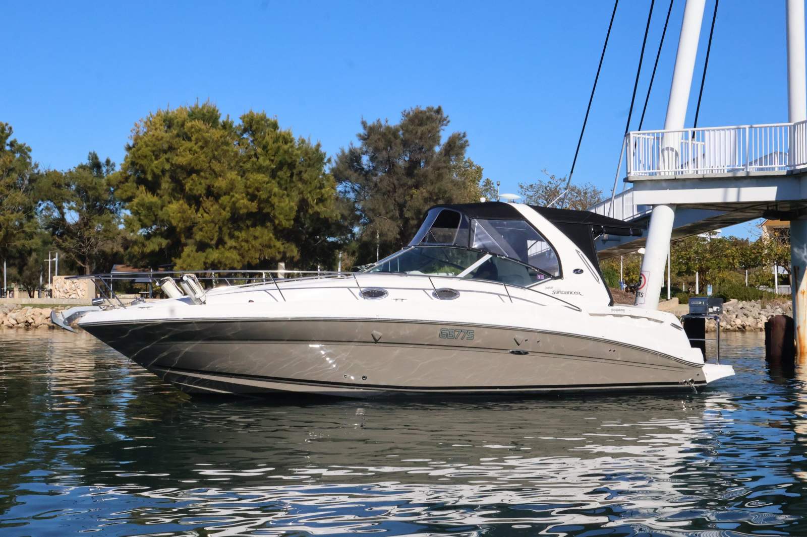 2006 SEA RAY 355 SUNDANCER CRUISER
