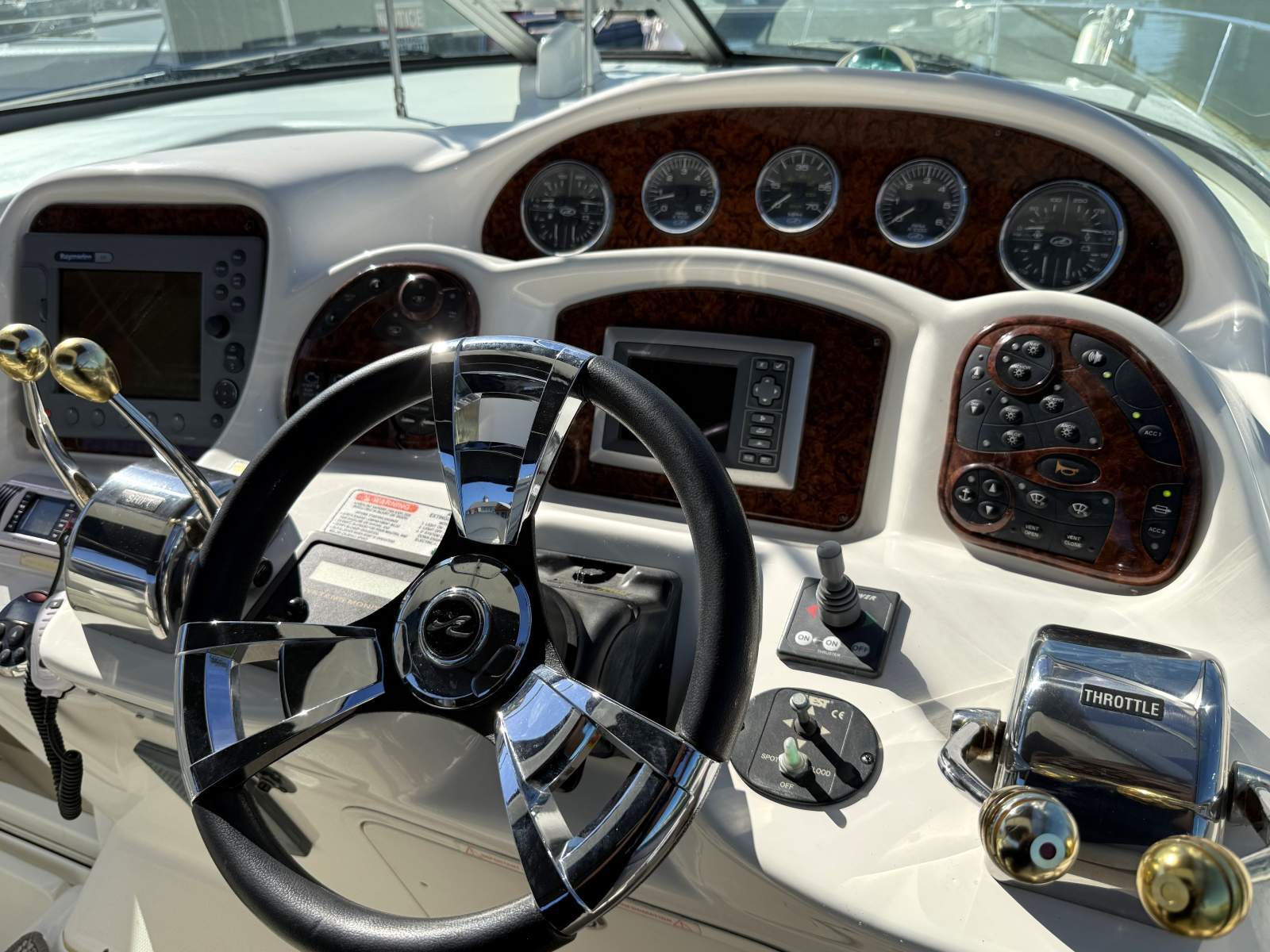 2006 SEA RAY 355 SUNDANCER CRUISER