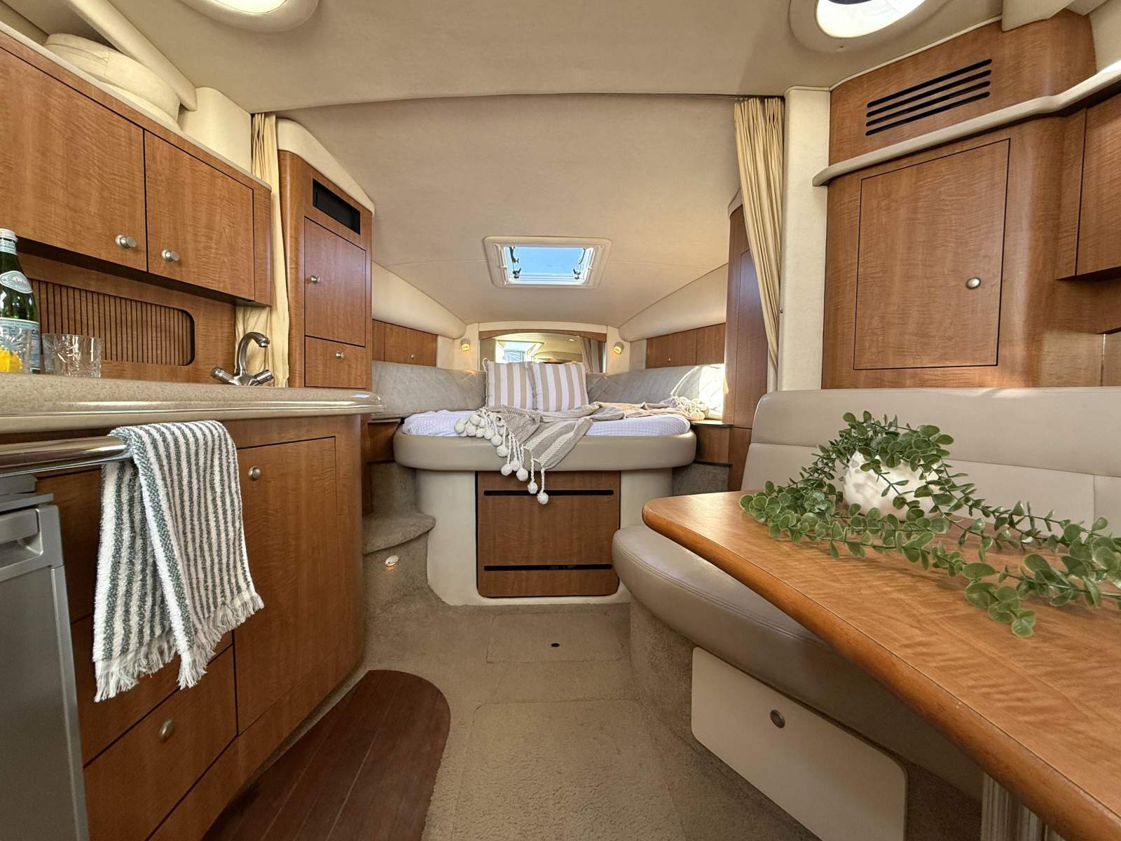 2006 SEA RAY 355 SUNDANCER CRUISER