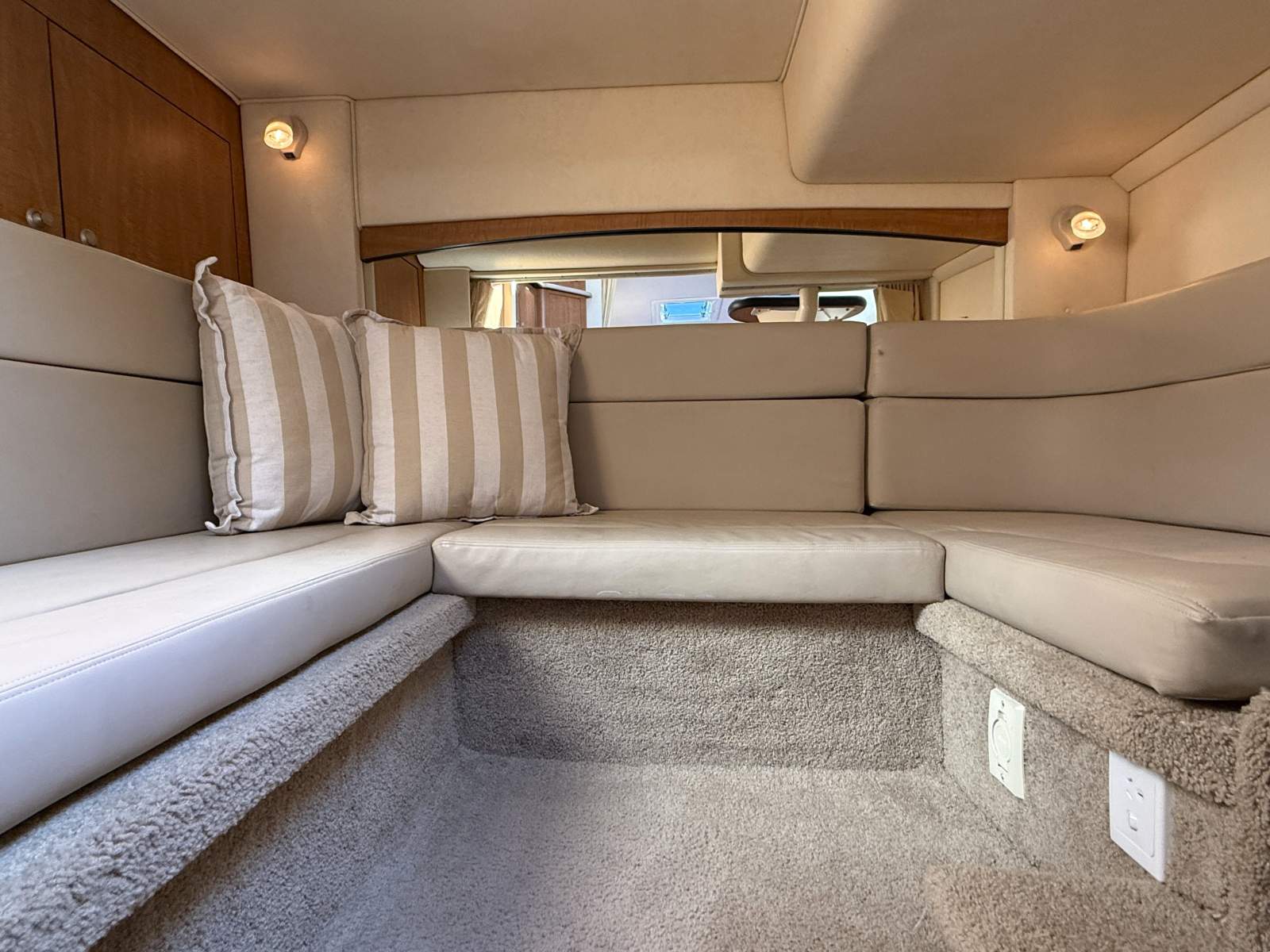2006 SEA RAY 355 SUNDANCER CRUISER