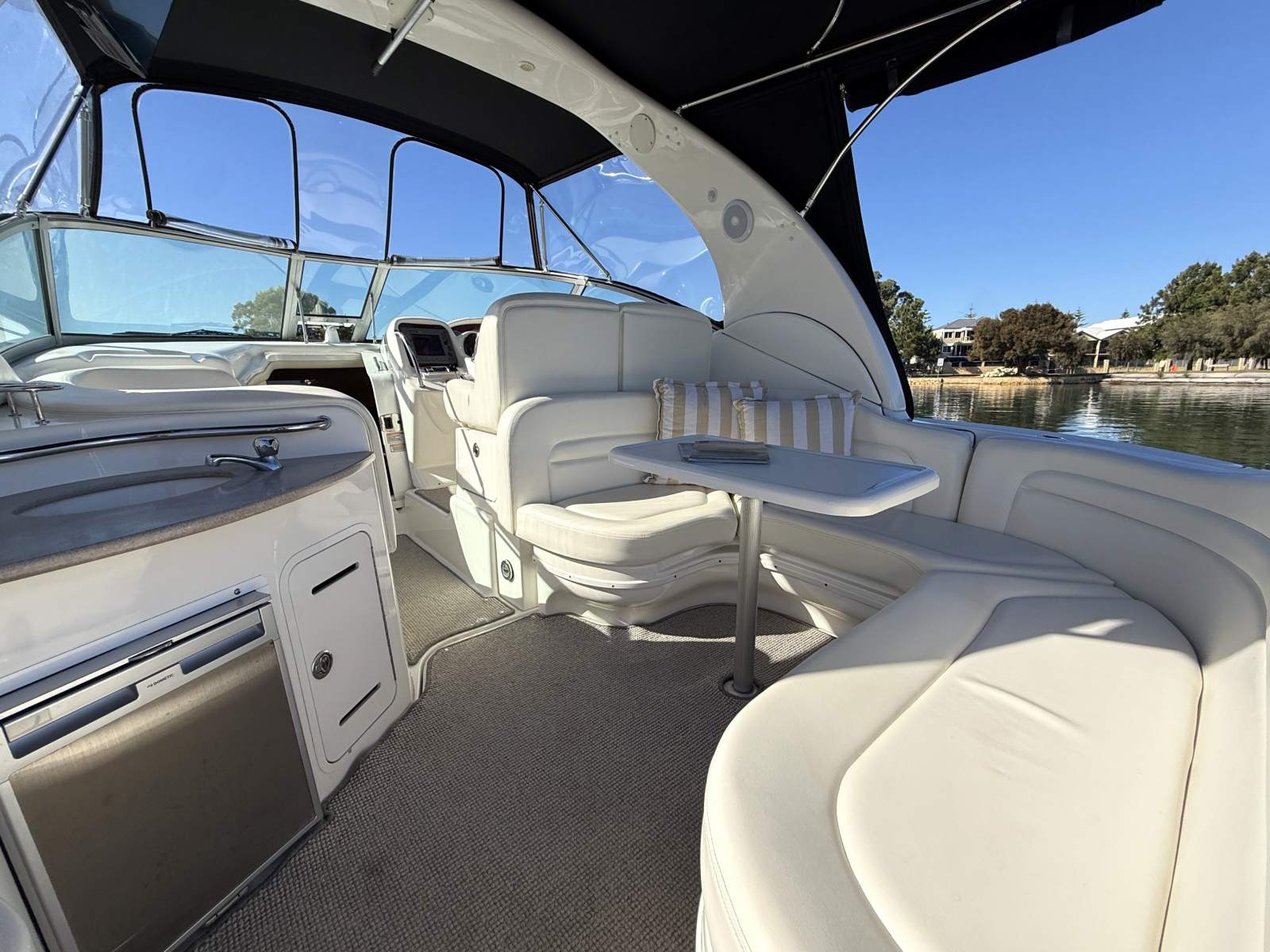 2006 SEA RAY 355 SUNDANCER CRUISER