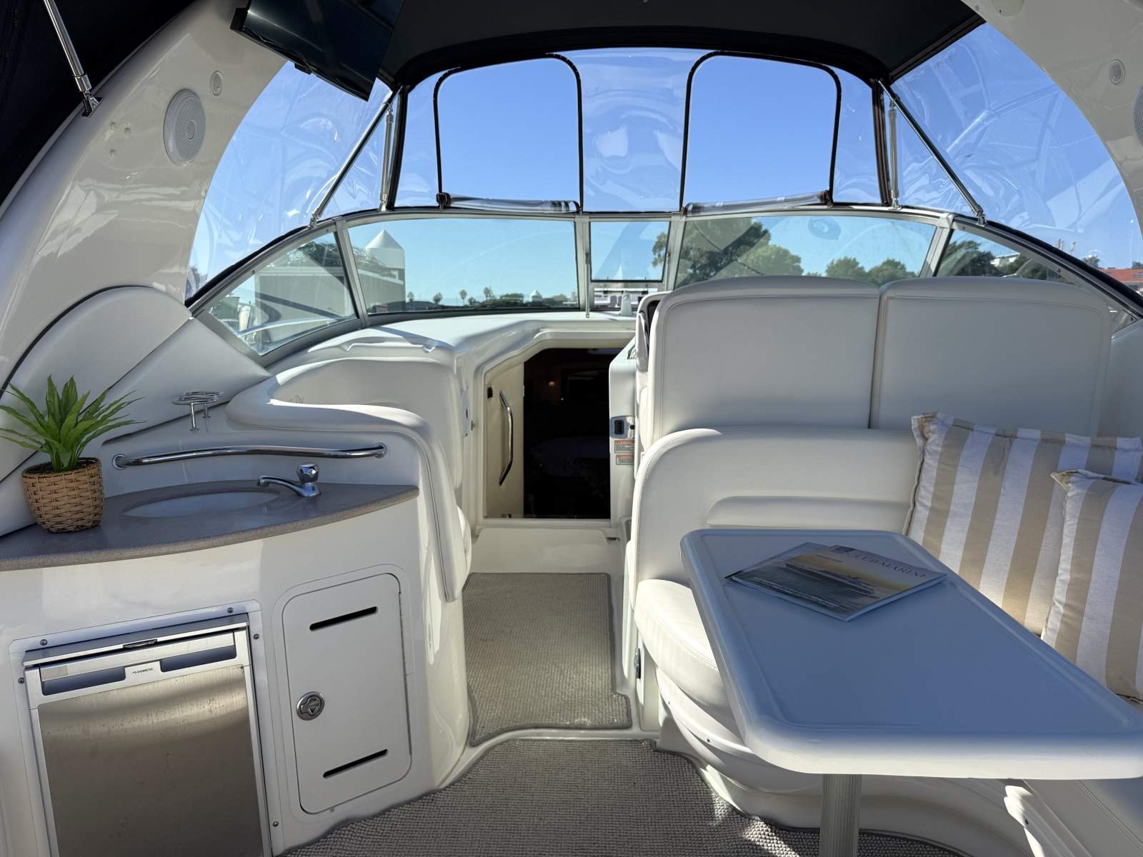 2006 SEA RAY 355 SUNDANCER CRUISER